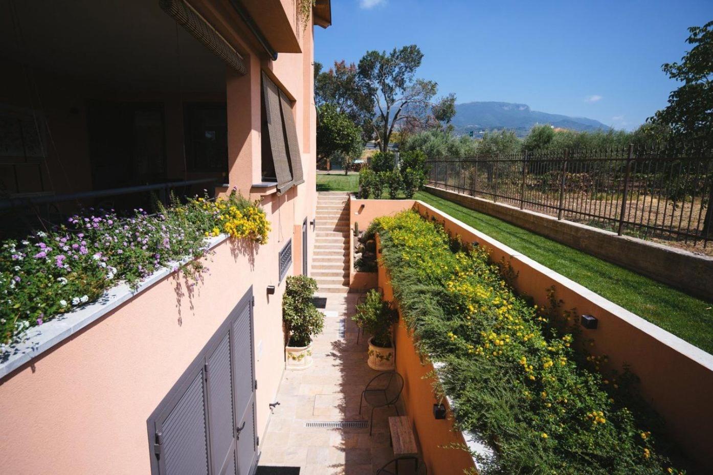 Le Monachelle Luxury Bed & Breakfast Eboli Ruang foto